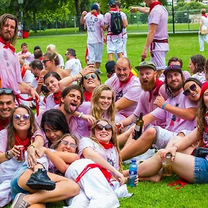 https://running-of-the-bulls-all-inclusive-camping.sansebastianhotels.net